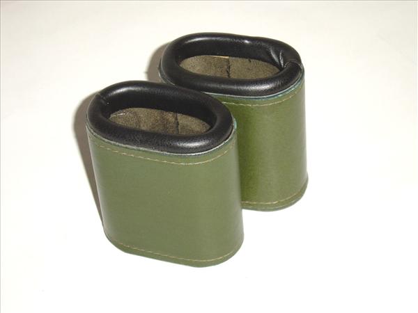 Oval Classic Dice Cups, Bull Lip
