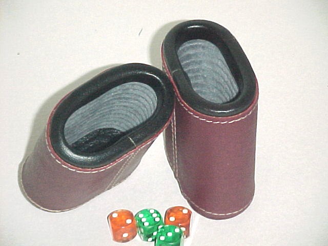Dice Cups Oval Bordeaux